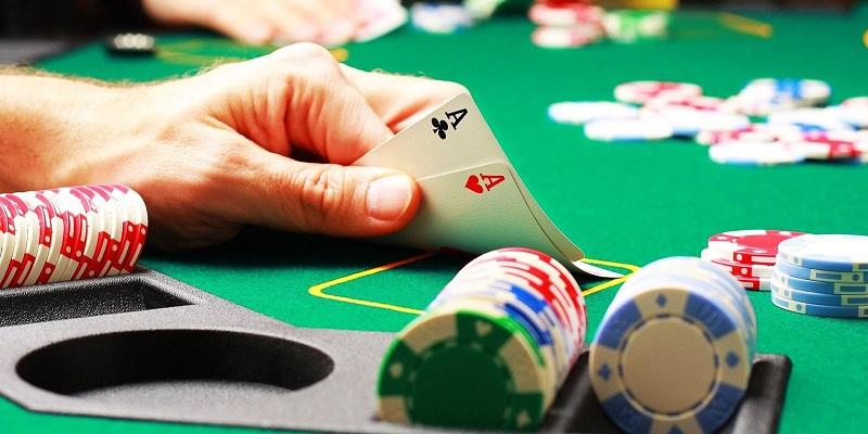 Poker hands là gì? Hướng dẫn cách chọn chi tiết tại Fun88